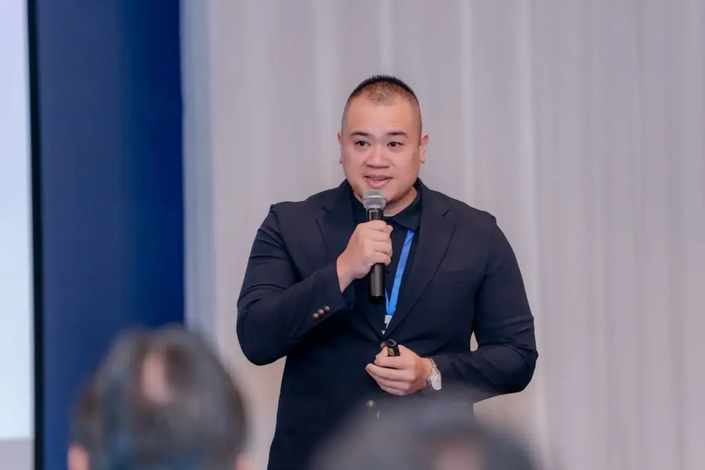 Diễn giả chia sẻ tại hội thảo VSE