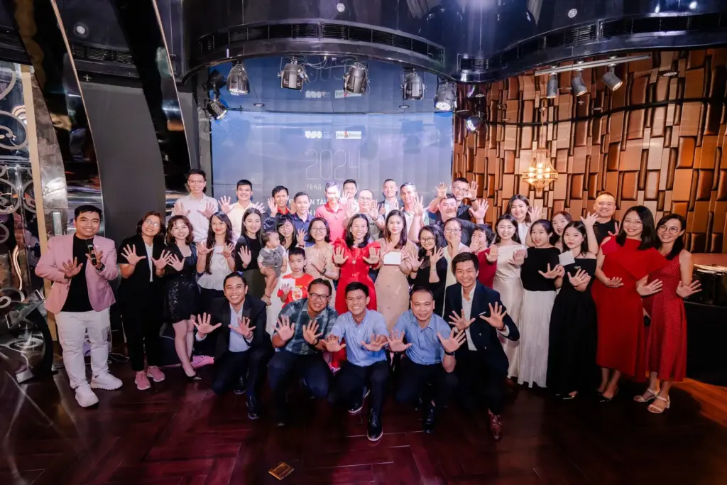 Thành viên VSE tại buổi gặp mặt cộng đồng